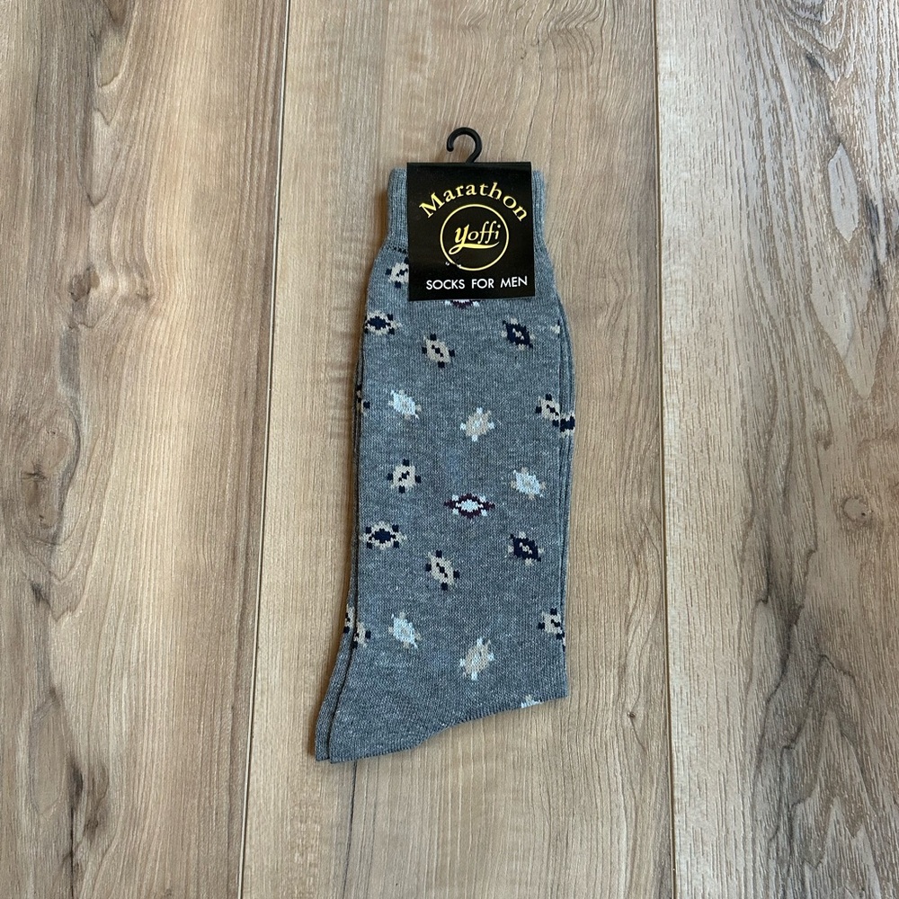 Yoffi Marathon Men’s Socks!! NWT!!